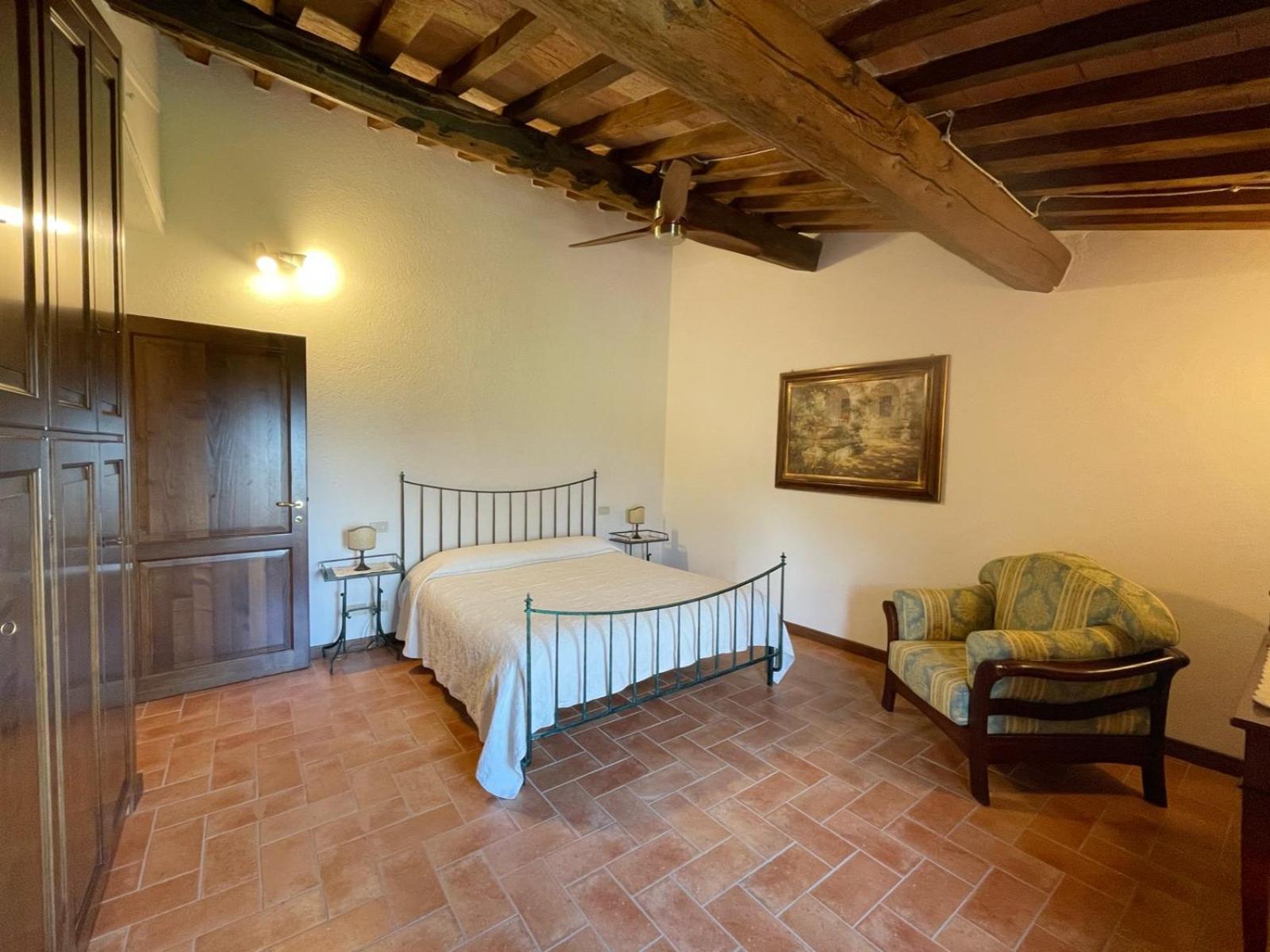 Borgo Poggio Bianco *